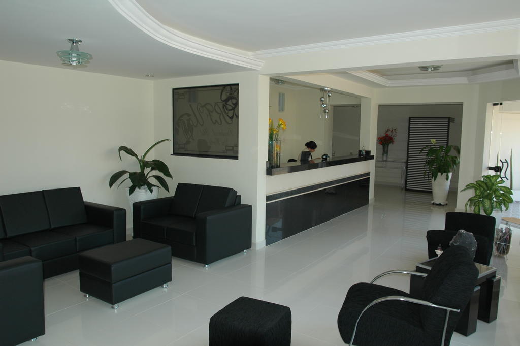 אראקטובה Hotel Uniworld מראה חיצוני תמונה