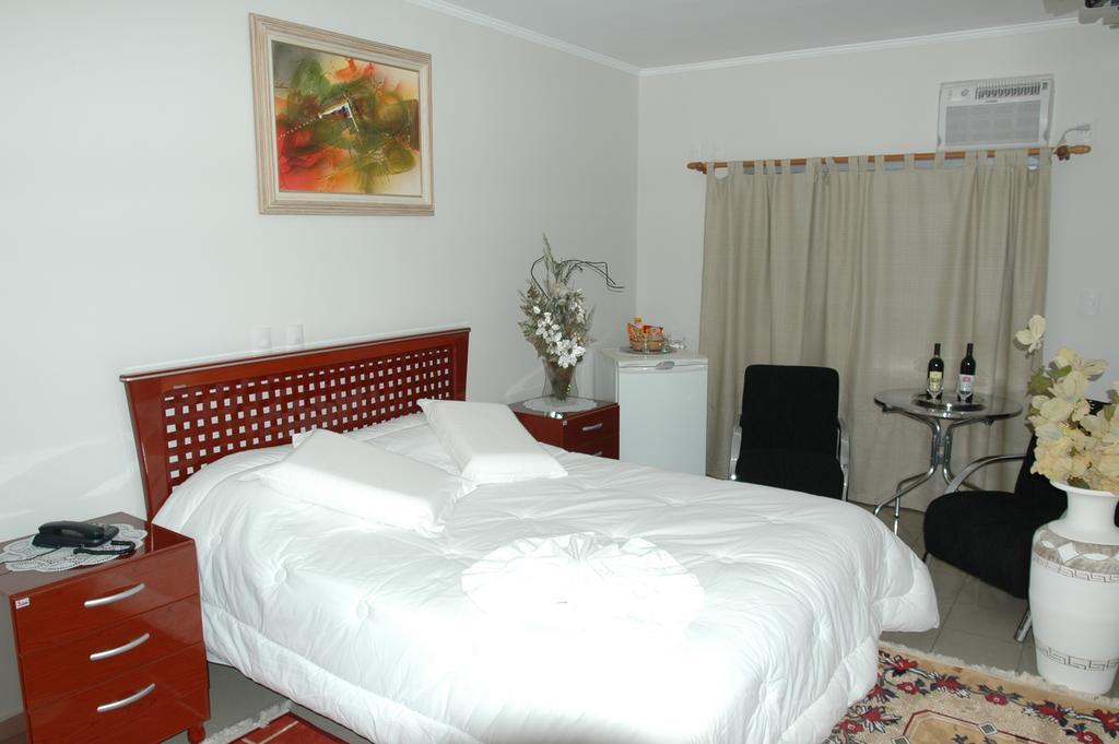 אראקטובה Hotel Uniworld מראה חיצוני תמונה