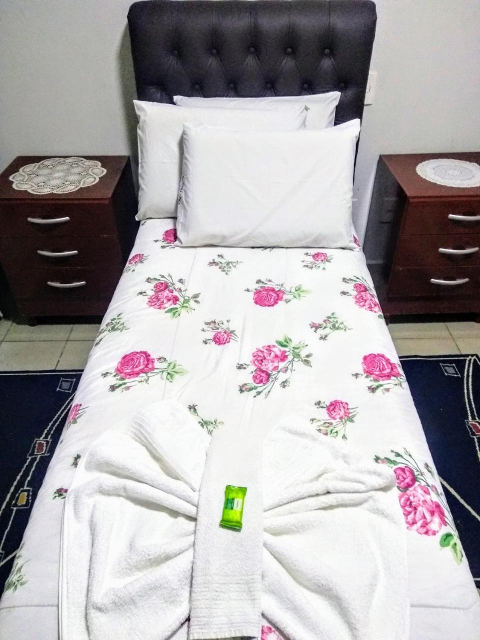 אראקטובה Hotel Uniworld מראה חיצוני תמונה